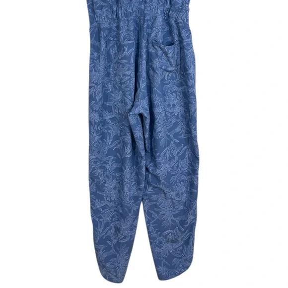 Patagonia Fleetwith Romper size Medium in Monkey Flower Current Blue - Picture 10 of 11